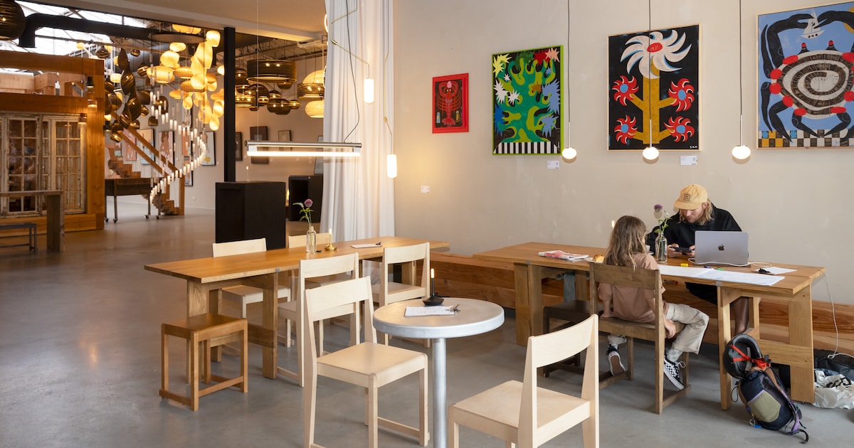 Sam’s Koffie Noord is er voor buurtgenoten én clubverlaters die snakken naar een cafeïnekick