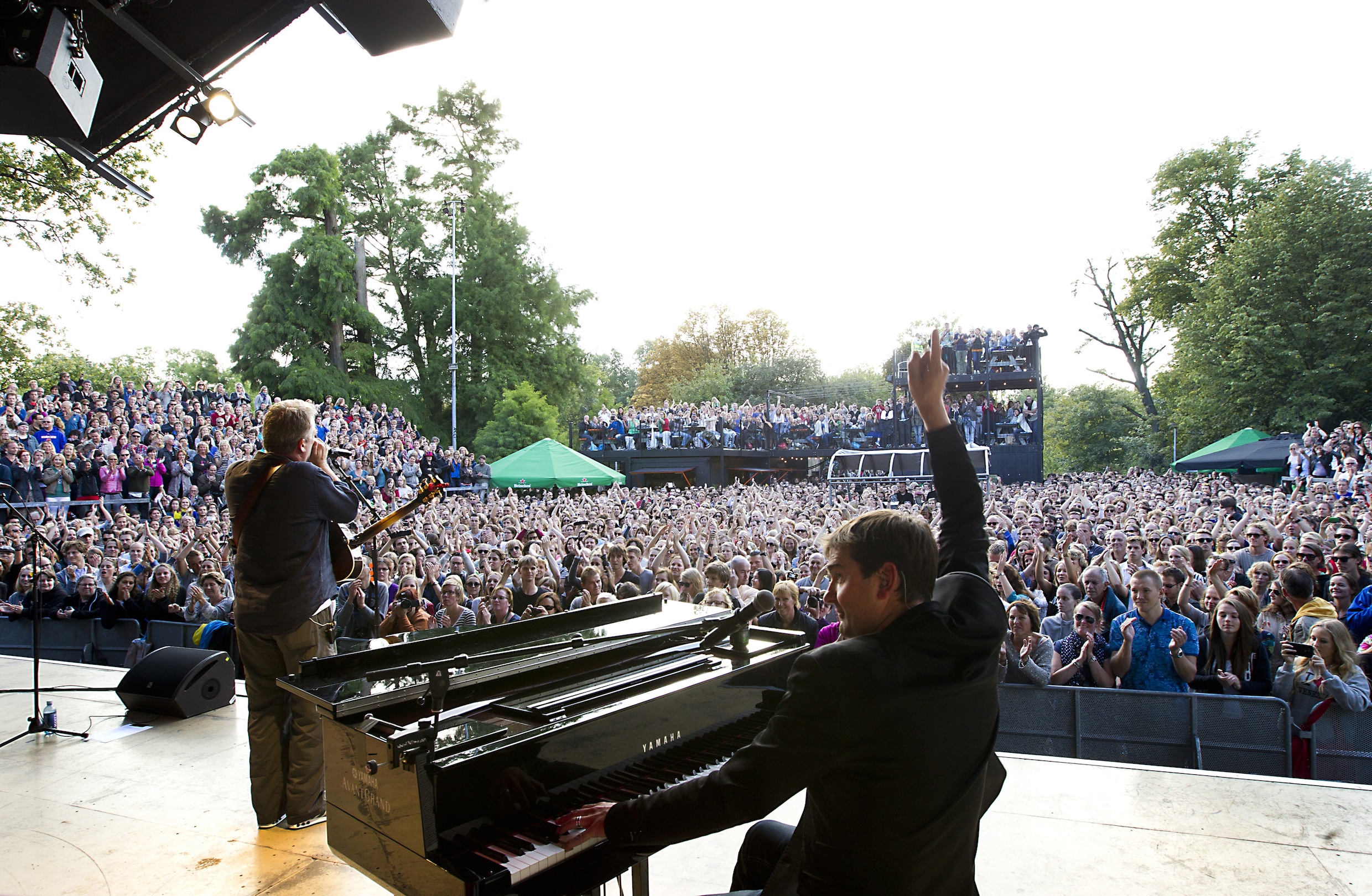 Verrassing van Acda en de Munnik: deze zondag gratis concert in ...