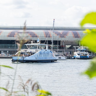 GVB cancels Saturday sailings on busiest IJ ferries due to skipper shortage