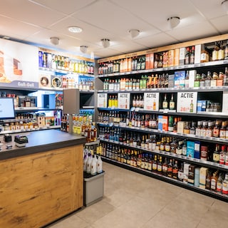 Dozens of Gall & Gall stores closed due to strike, union calls it a ‘paltry offer’