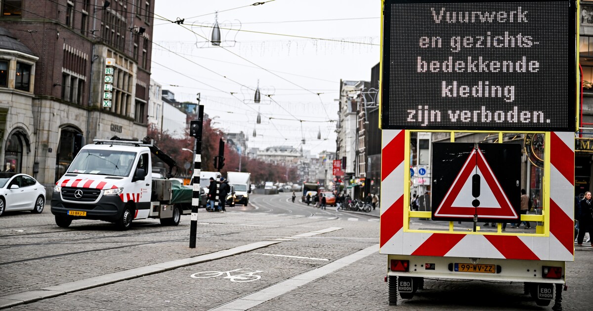 Halsema roept harde kern Ajax op niet zelf in te grijpen bij demonstraties rond wedstrijd: ‘Niemand staat boven de wet’