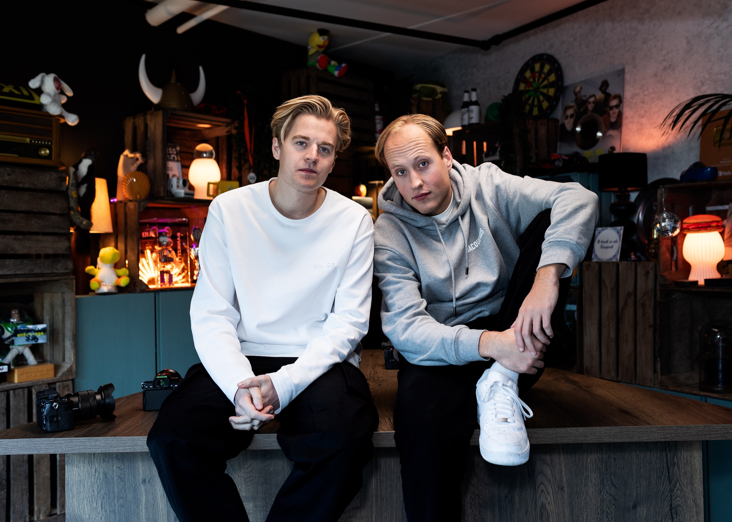 Bankzitters viert 10-jarig jubileum in Ziggo Dome: ‘Met autotune ...