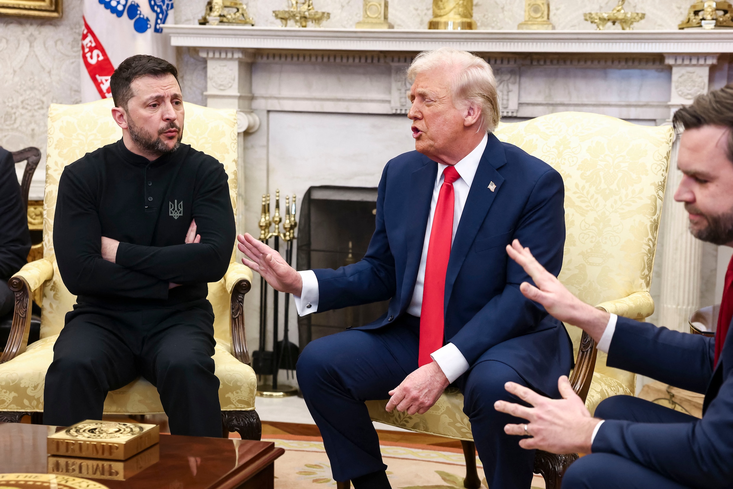 Zelensky werd op een ongelofelijk onbeschofte manier onderuitgehaald ook alle maskers over de