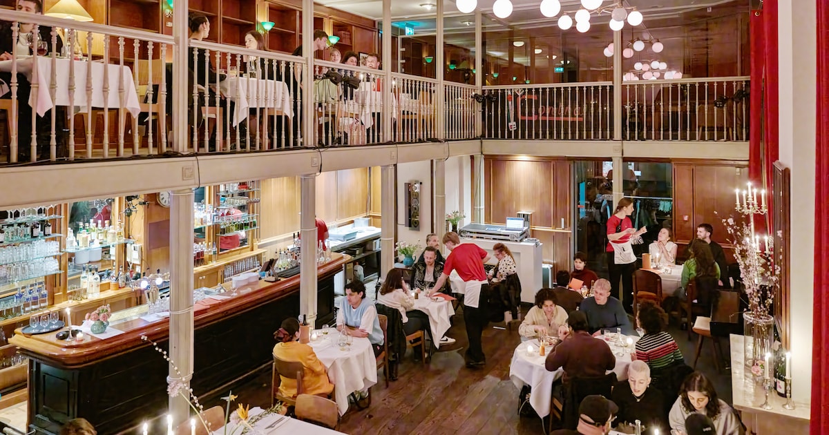 Voormalige Academische Club UvA is nu jazzbar-bistro Contra: ‘We willen het wel toegankelijk houden