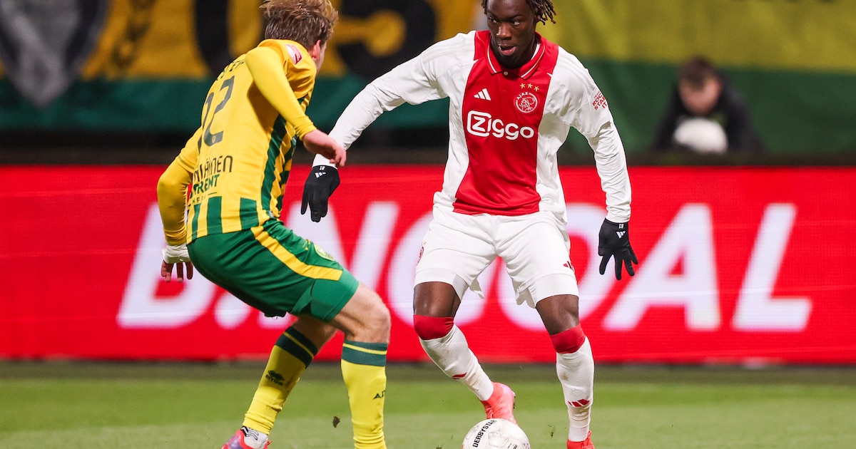 Waarom een weinig scorende spits van 18 tegen Frankfurt mogelijk in de ...