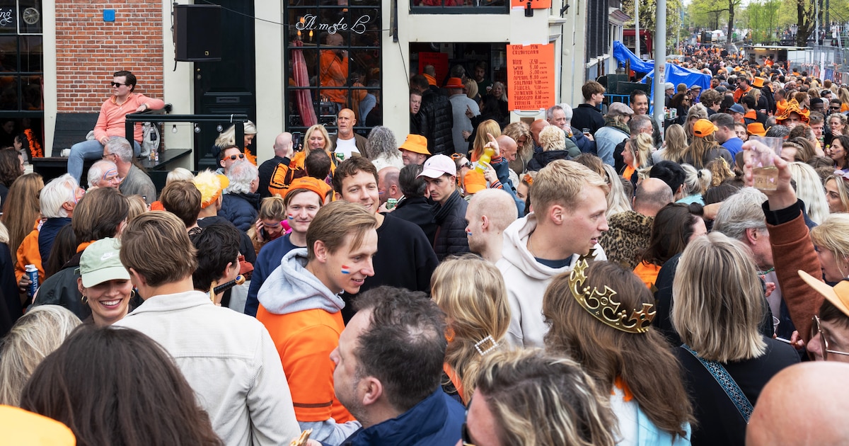 Koningsdag wordt extreem druk, verwacht deze crowdmanager: ‘Blijf lekker in Purmerend, Almere of Ein
