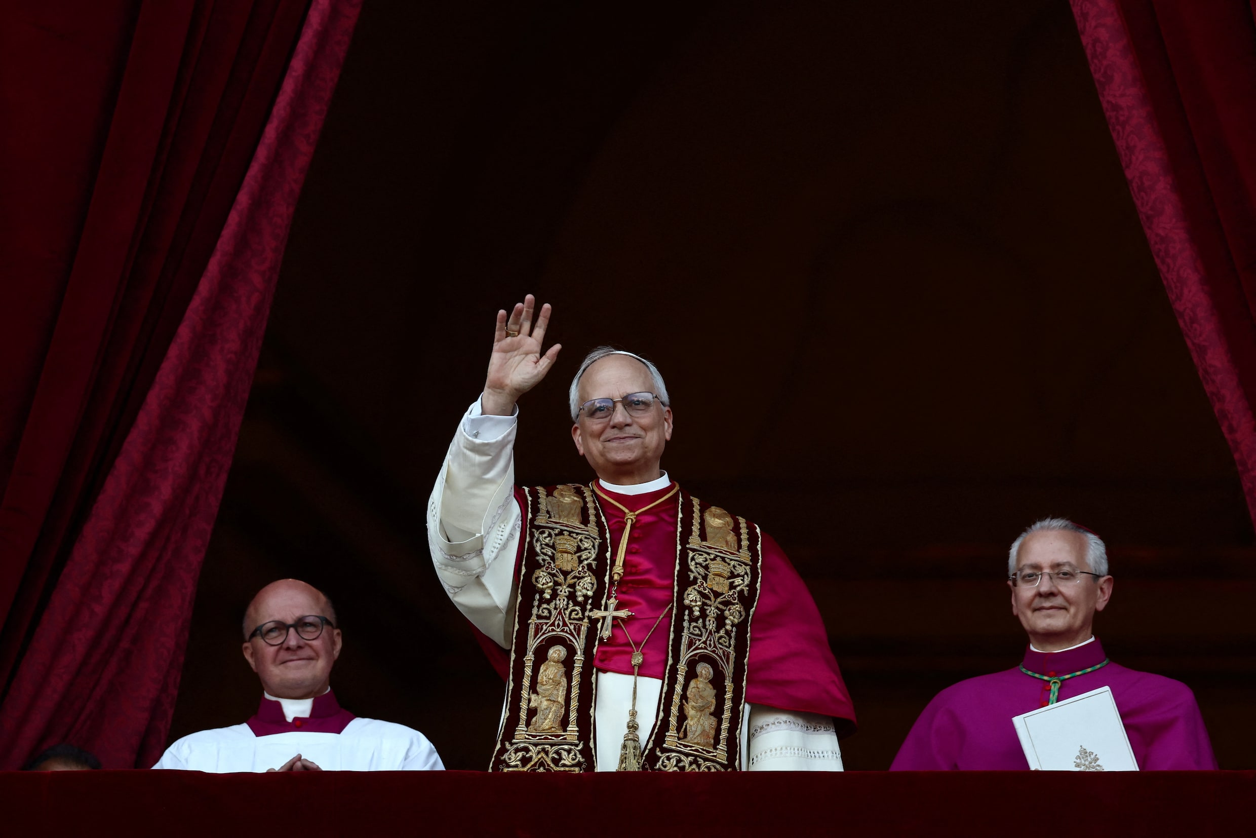 Amerikaan Robert Francis Prevost (69) is de nieuwe paus: Leo XIV | Het Parool