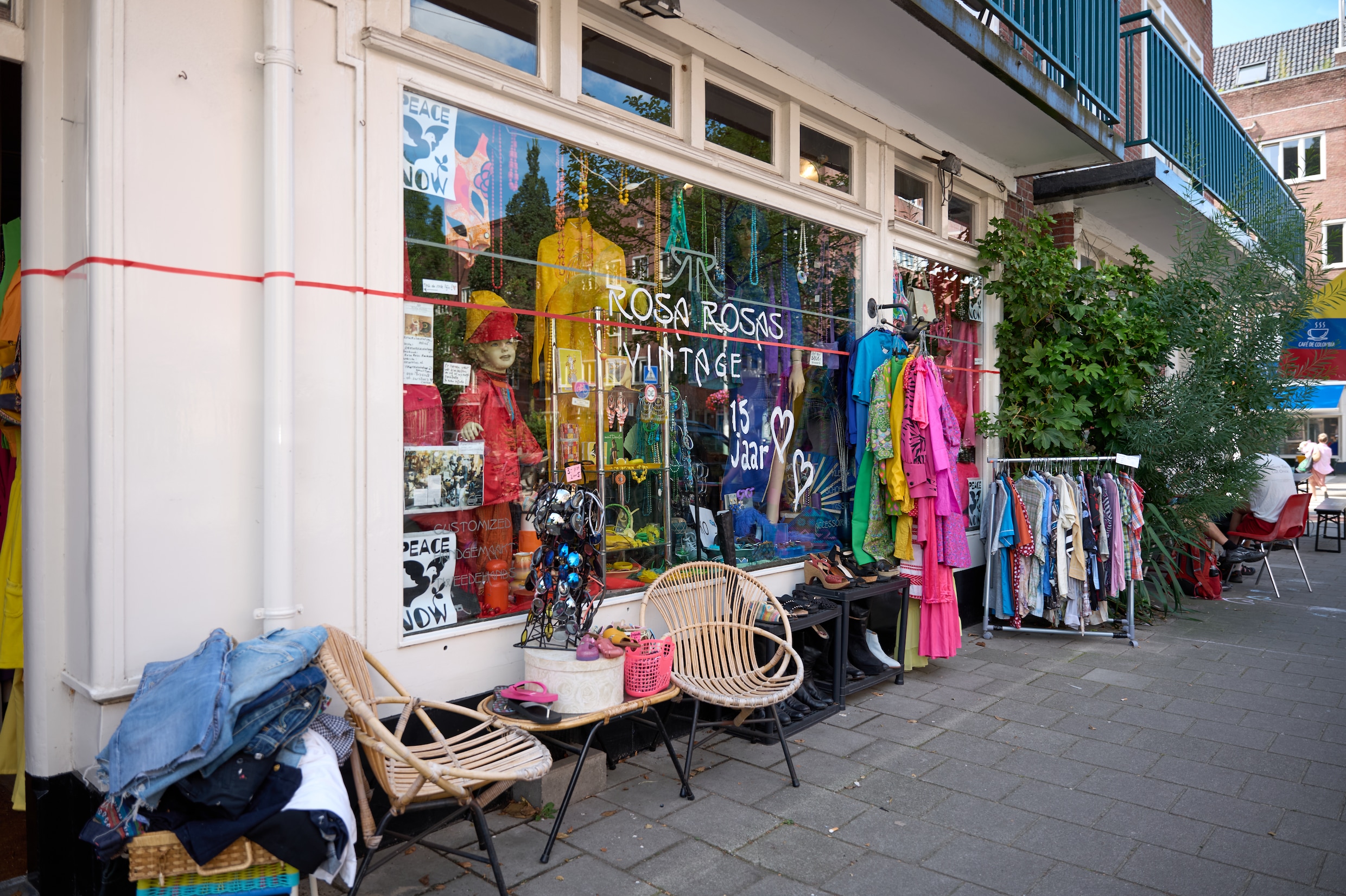 Het Amsterdam van zangeres Janne Schra: ‘Een naam heb ik al: het ...
