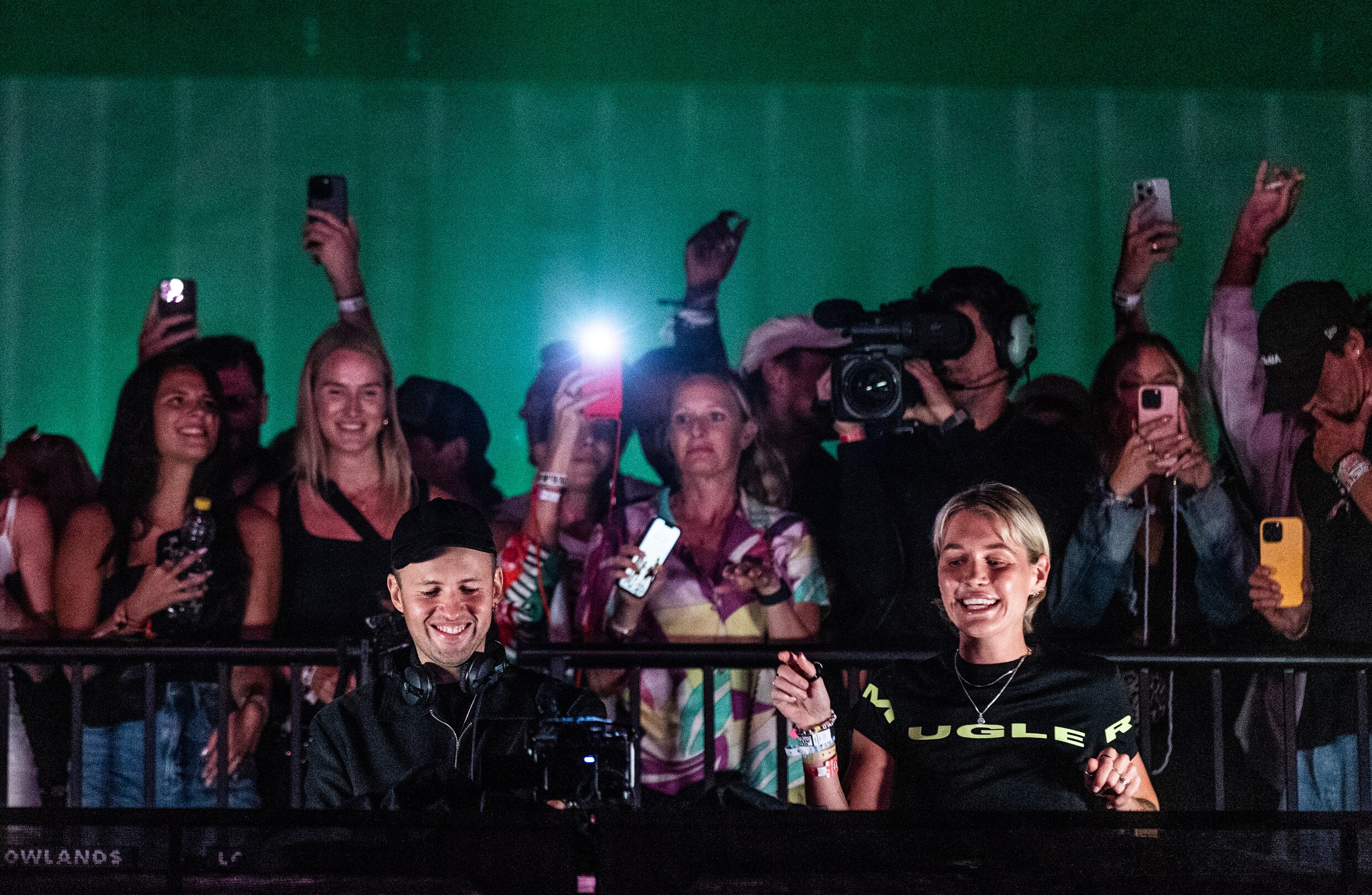 Dit was Lowlands 2025: feestnachten en queerness op steeds luxueuzer ...