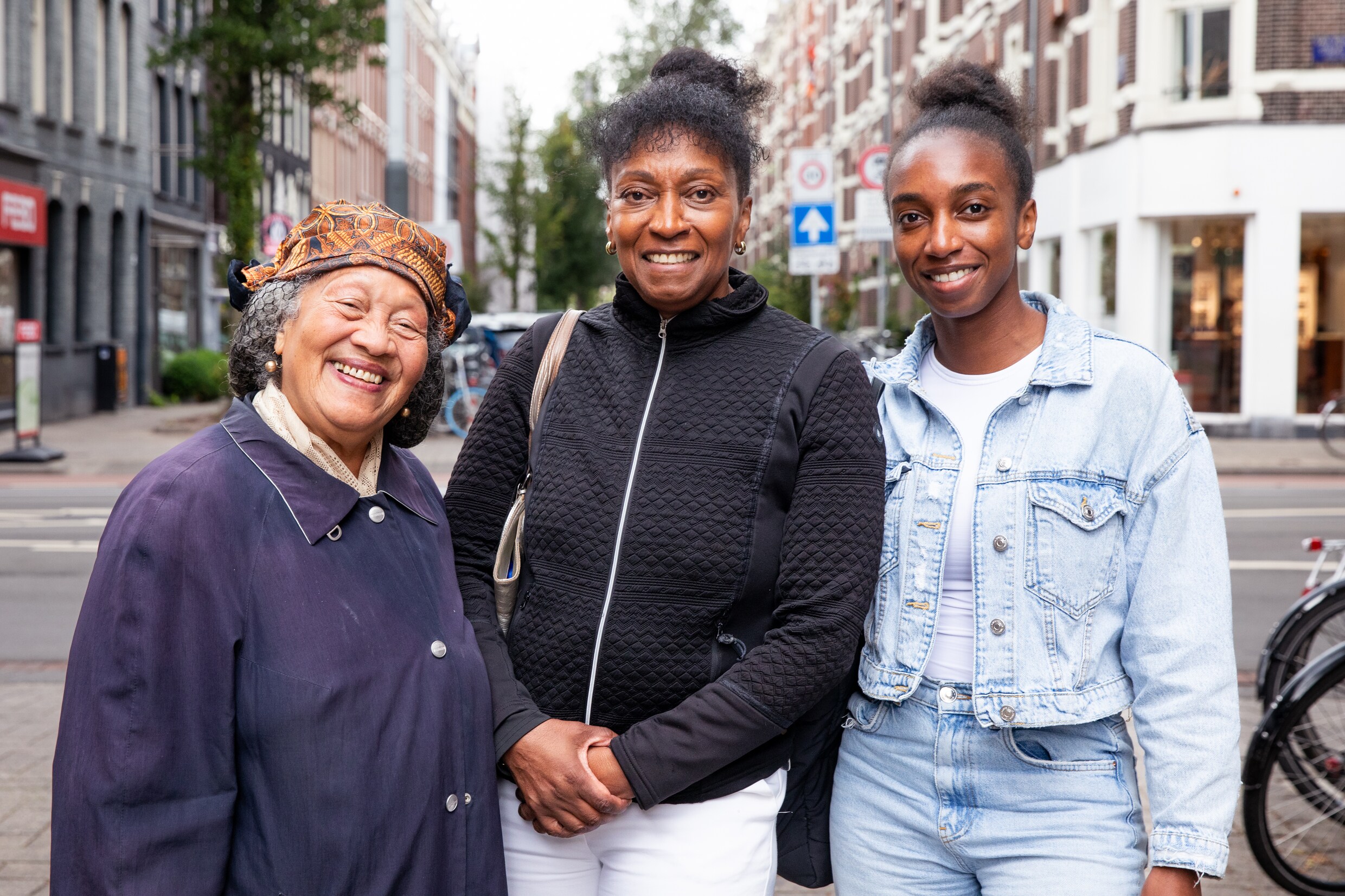 Angst, maar ook woede bij Amsterdamse vrouwen na dood van Lisa (17 ...