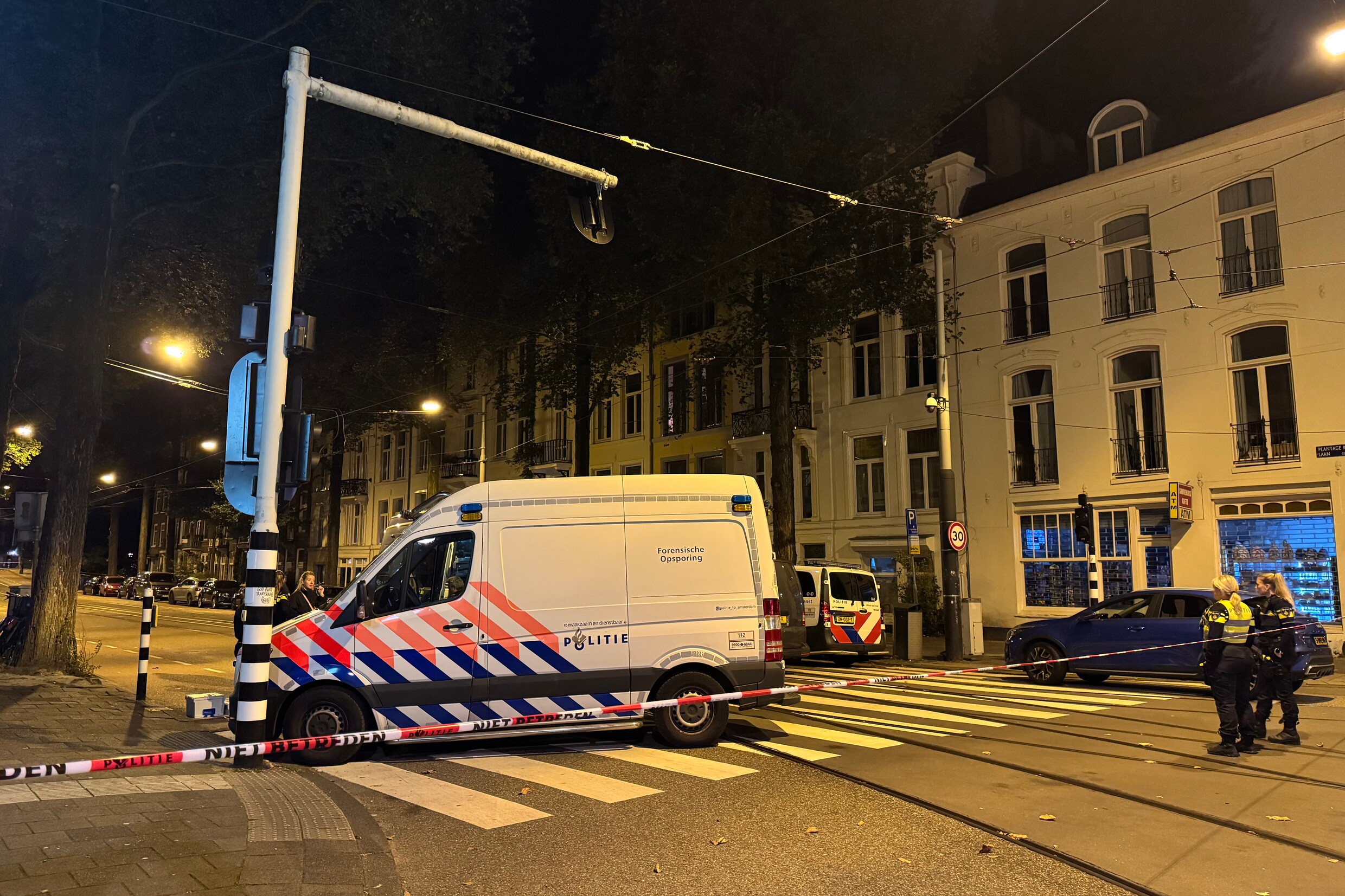Opnieuw explosief gevonden in Plantage Kerklaan, 14-jarige jongen ...
