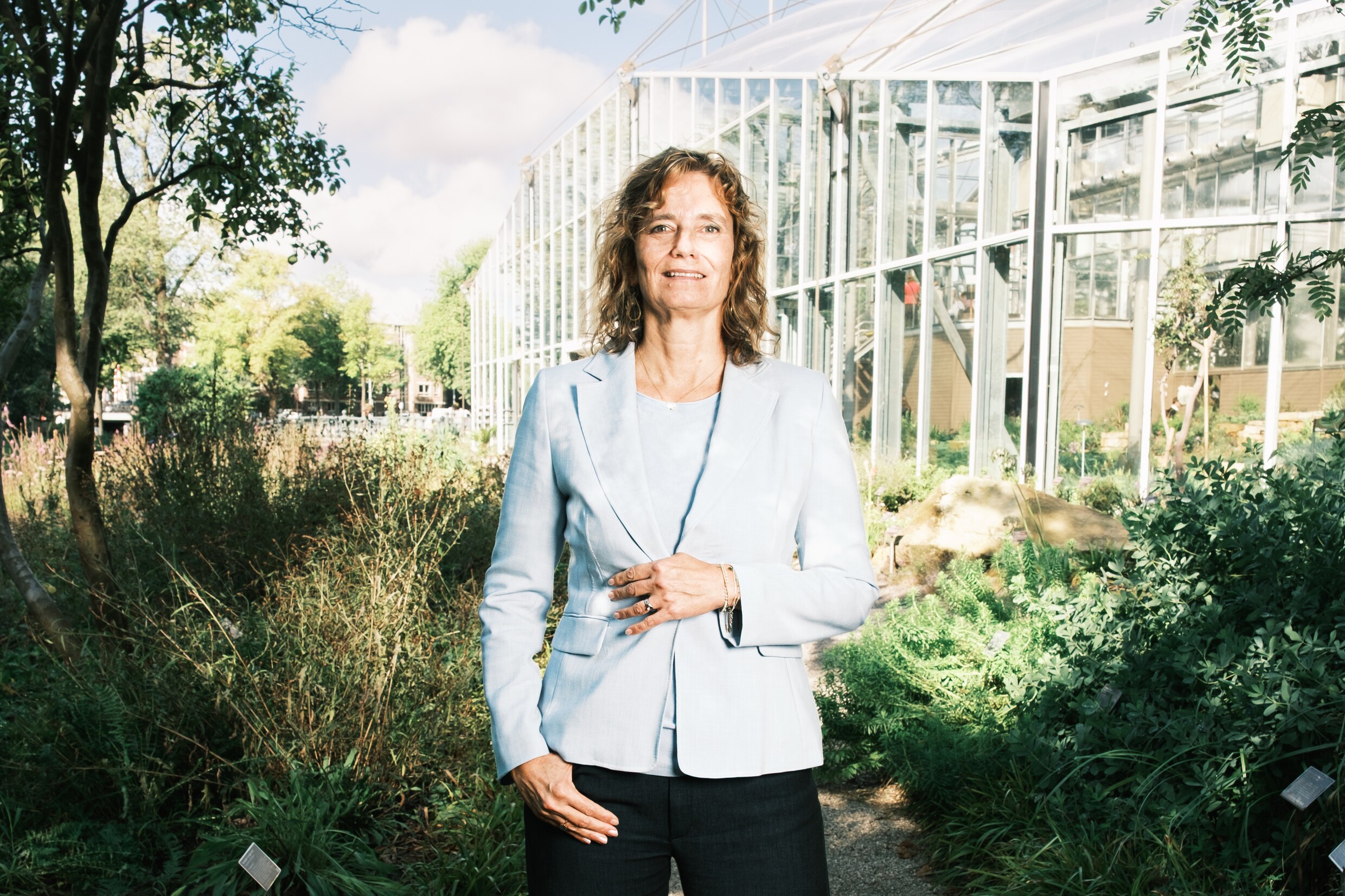 Het Amsterdam van Hortusdirecteur Carlien Blok: ‘Ik fiets om zodat ik ...