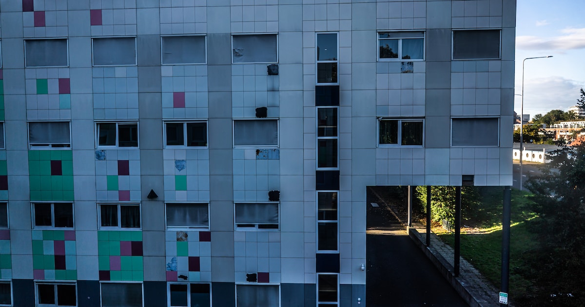 Waarom grijpt Amsterdam niet in bij studentencomplex HiCondo? ‘Mensen moeten zich blijven melden’