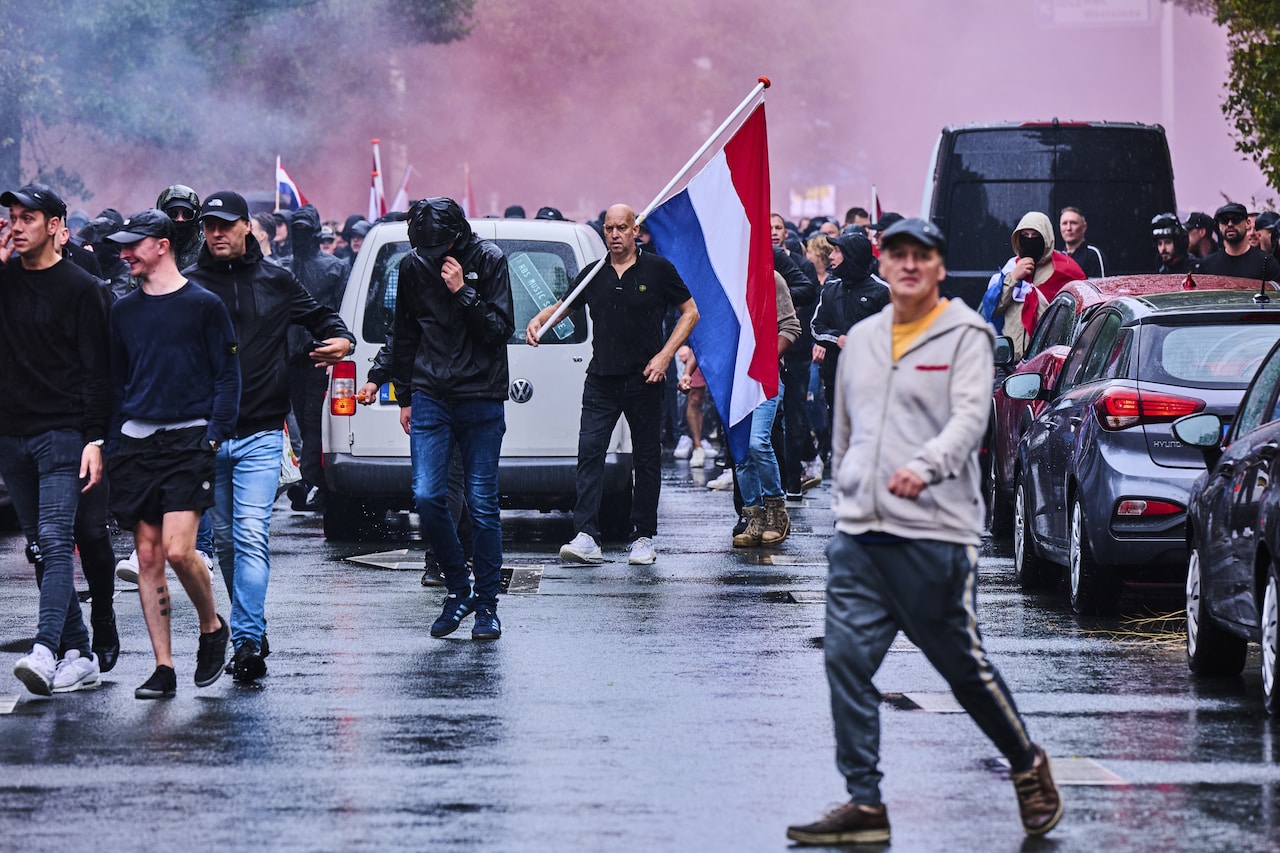 op-20-september-liep-een-anti-immigratieprotest-in-den-haag-volledig