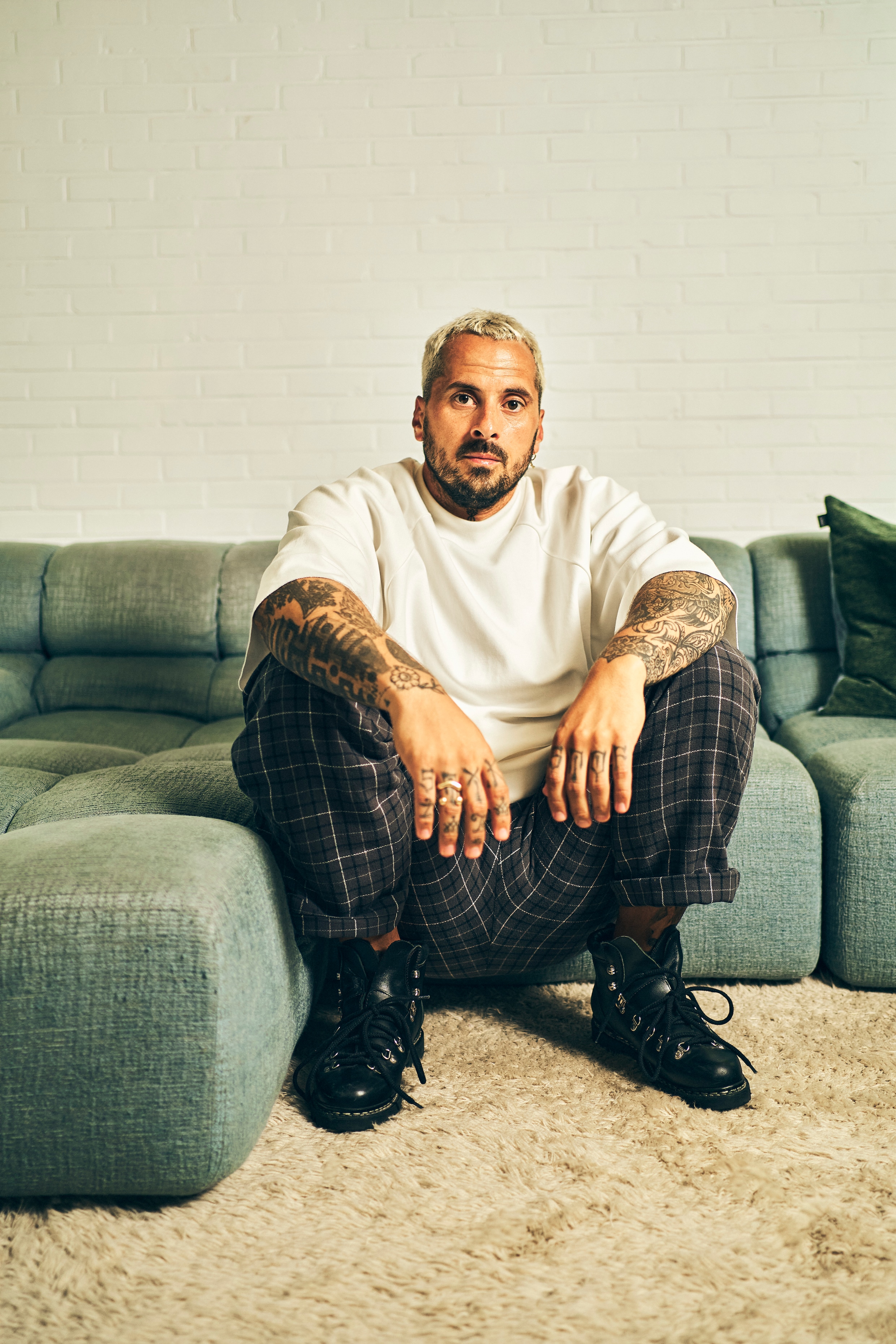 Recensie ‘Dit is Guy’: Zwangere Guy staat niet meer in het midden van ...