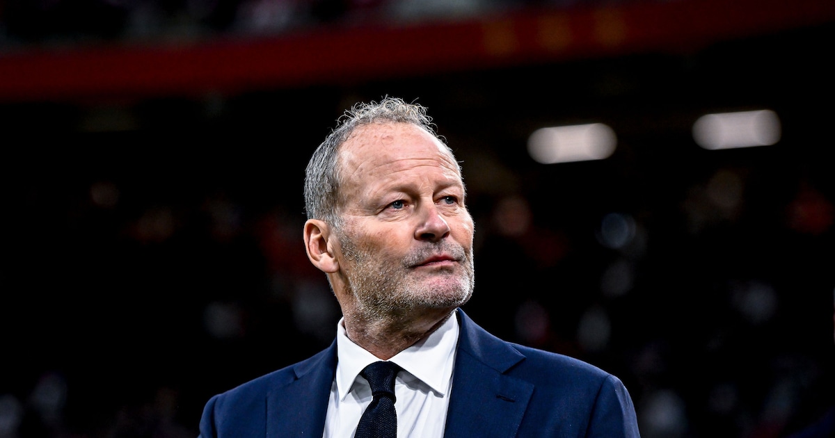 Danny Blind open over vertrek bij Ajax: ‘Als rvc waren we heel kritisch over aanstellen Heitinga’