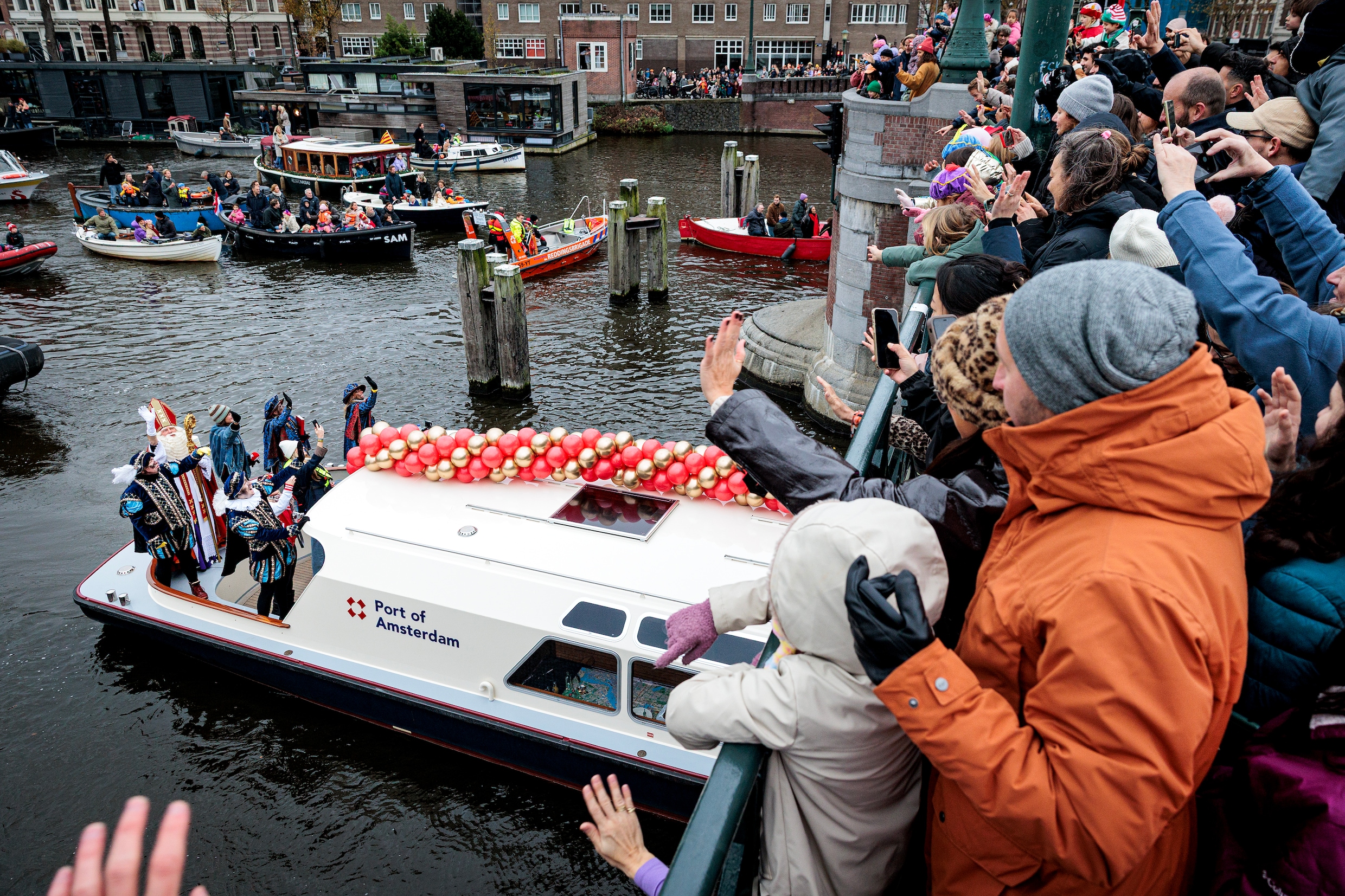 Intocht Sinterklaas in Amsterdam