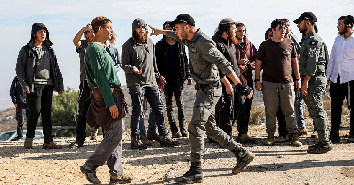 Israël sloopt illegale Joodse buitenpost op Westoever, maar van een draai in het beleid is geen spra