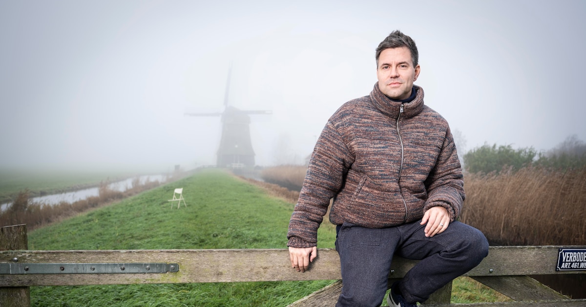 Zanger Simon Keizer (41) over zijn leven, zijn familie en zijn trauma’s: ‘Nick en ik spraken nooit o