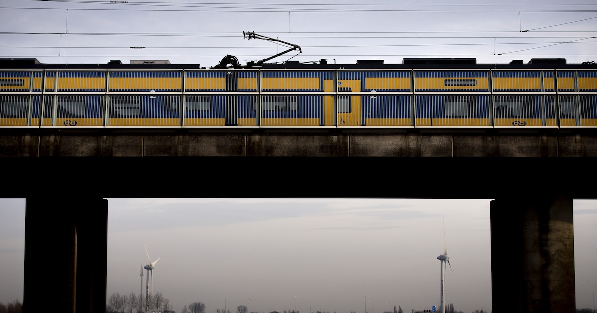 Hogesnelheidslijn ten zuiden van Schiphol bijna drie maanden dicht wegens herstel viaducten