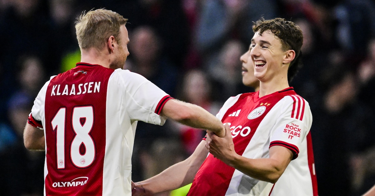 Ajax boekt simpele zege op FC Volendam dankzij twee kopgoals van Youri Baas