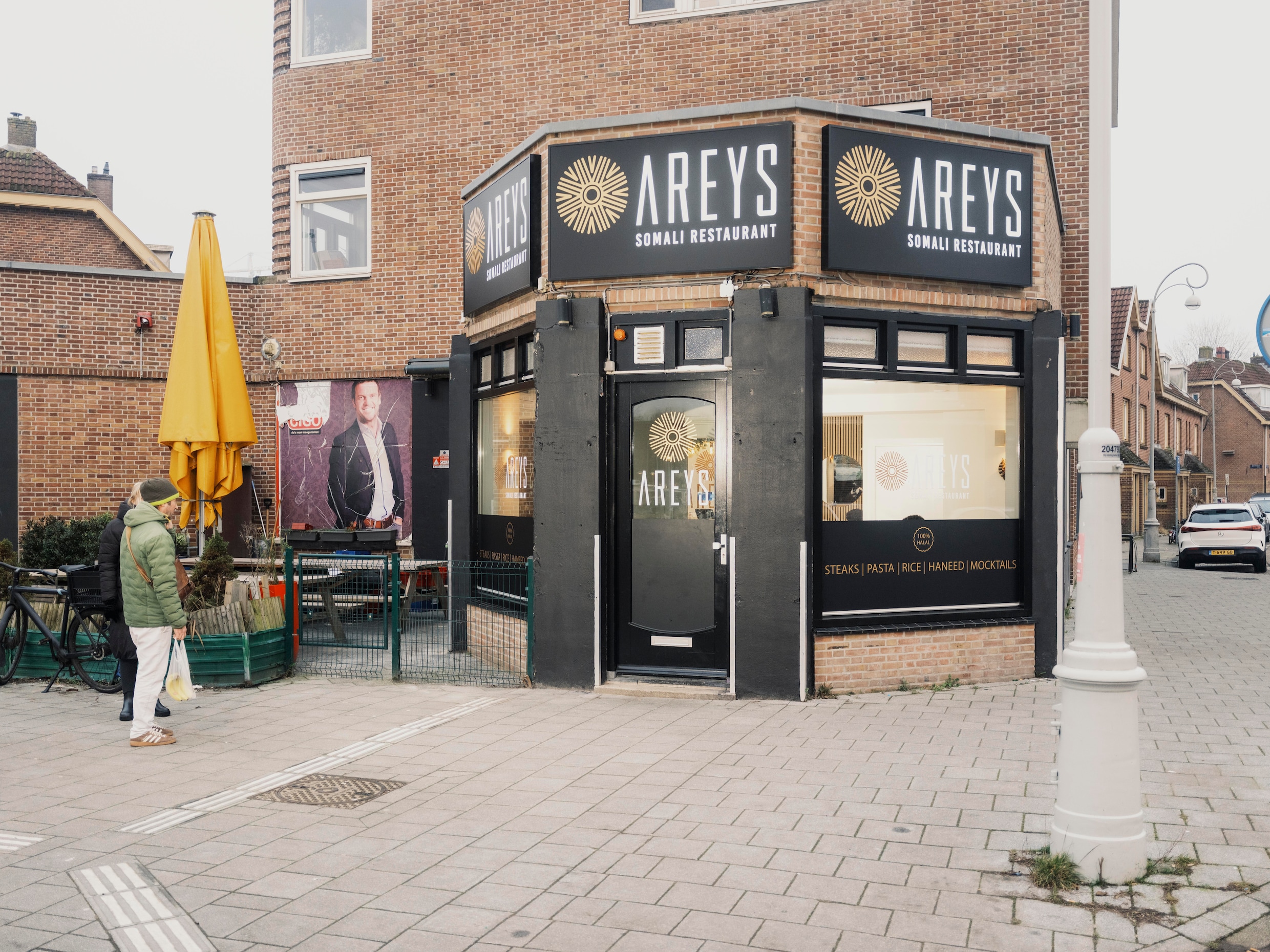 Vraag bij het nieuwe Somalische restaurant Areys naar ‘de full somali ...