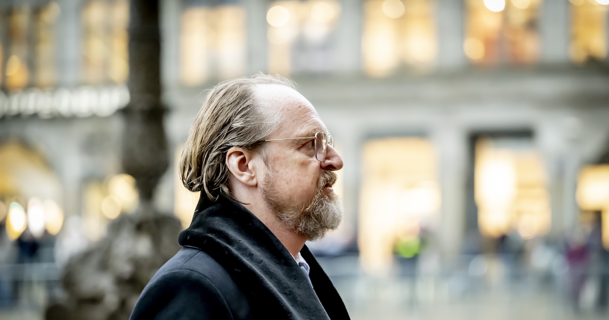 Extremism, students and loyalists converge at FvD Amsterdam