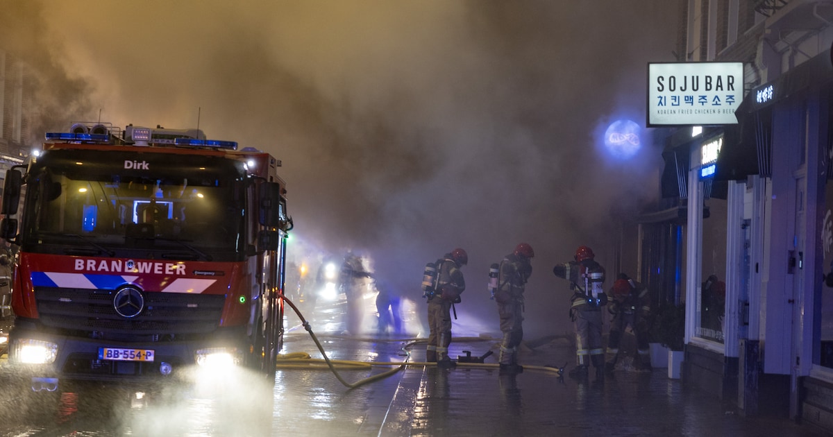 Several injured and entire block evacuated after major fire at dry cleaners in De Pijp