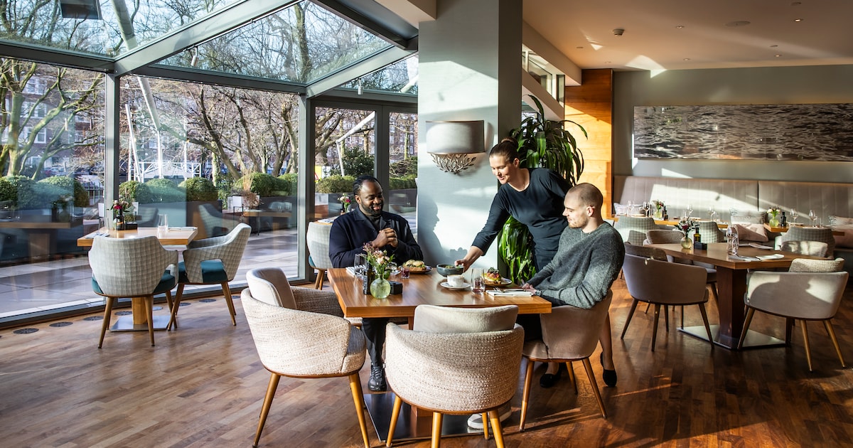 De shokupan van Hotel Okura, misschien wel de duurste sandwich van de stad, is een deceptie (4)