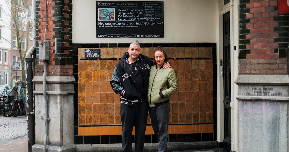 De uitbaters van eetcafé Van Beeren dragen het stokje over: ‘Iedereen ging door met hun leven, wij z
