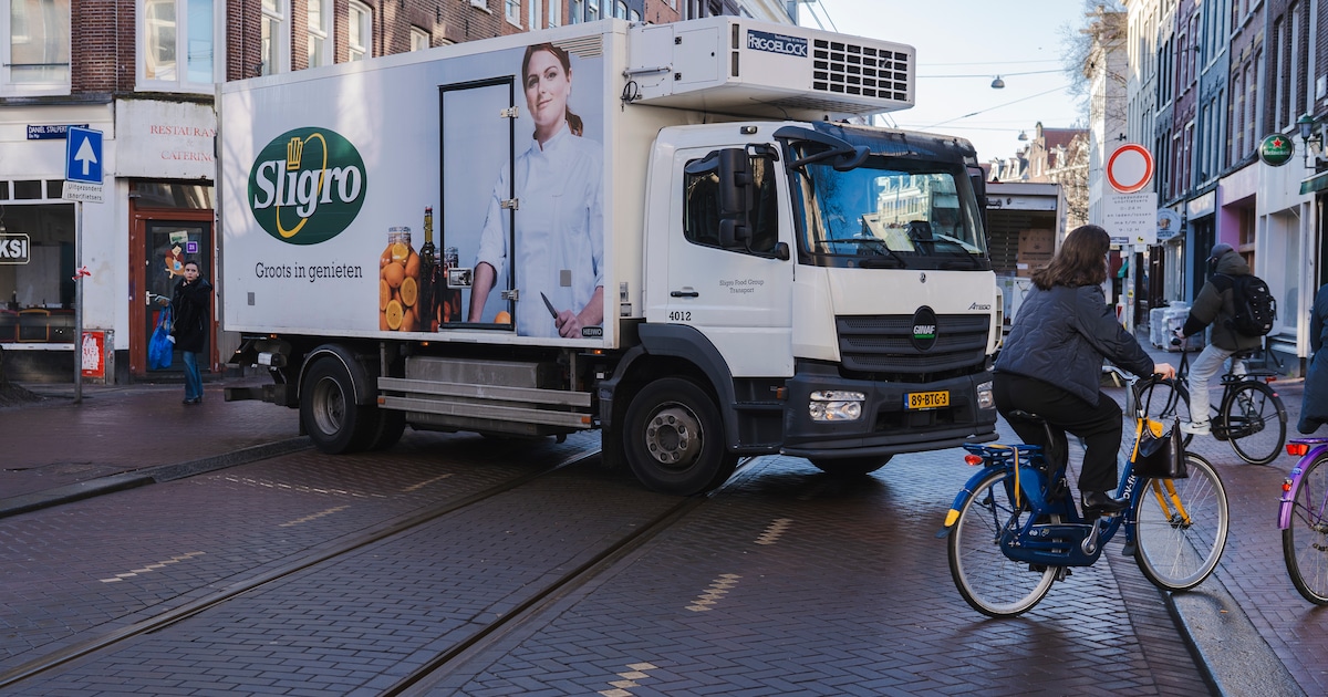 Opinie: ‘De binnenstad van Amsterdam bevoorraden in de nacht? Leuk idee, maar niet voor onze nachtru