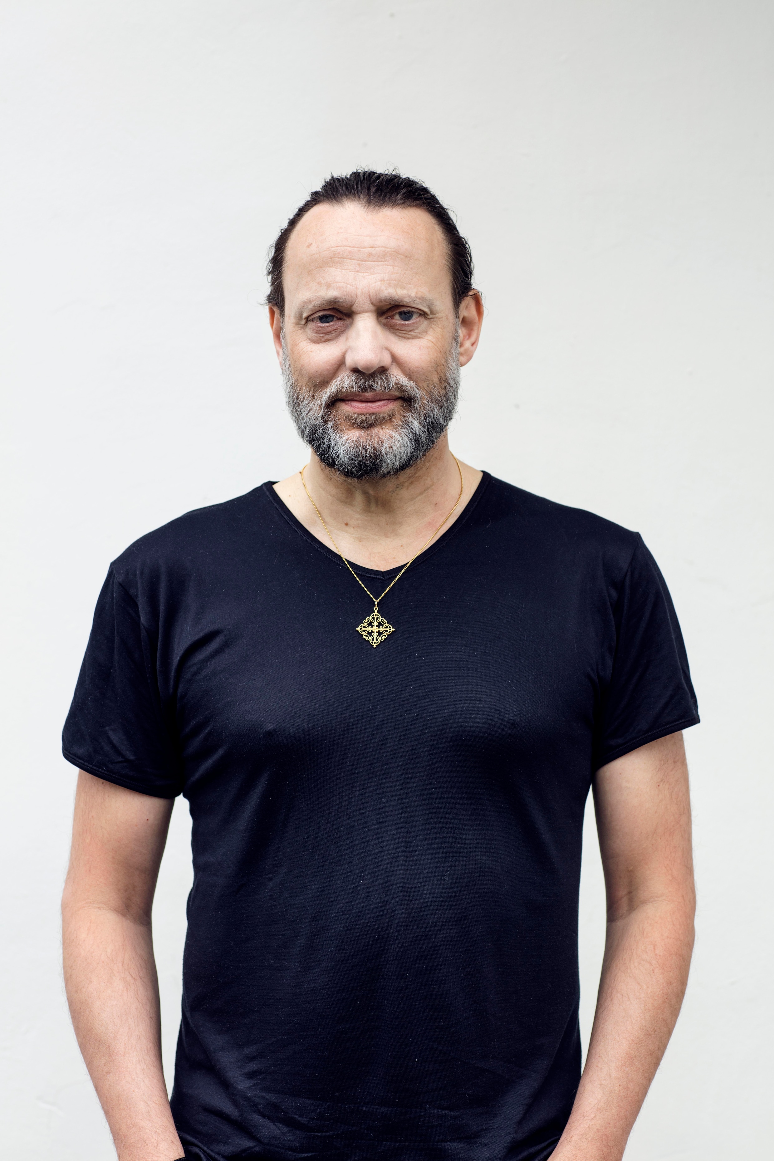 Die ándere passie van Hugo Borst: zijn kunstgalerie. ‘Ik hoef toch niet ...