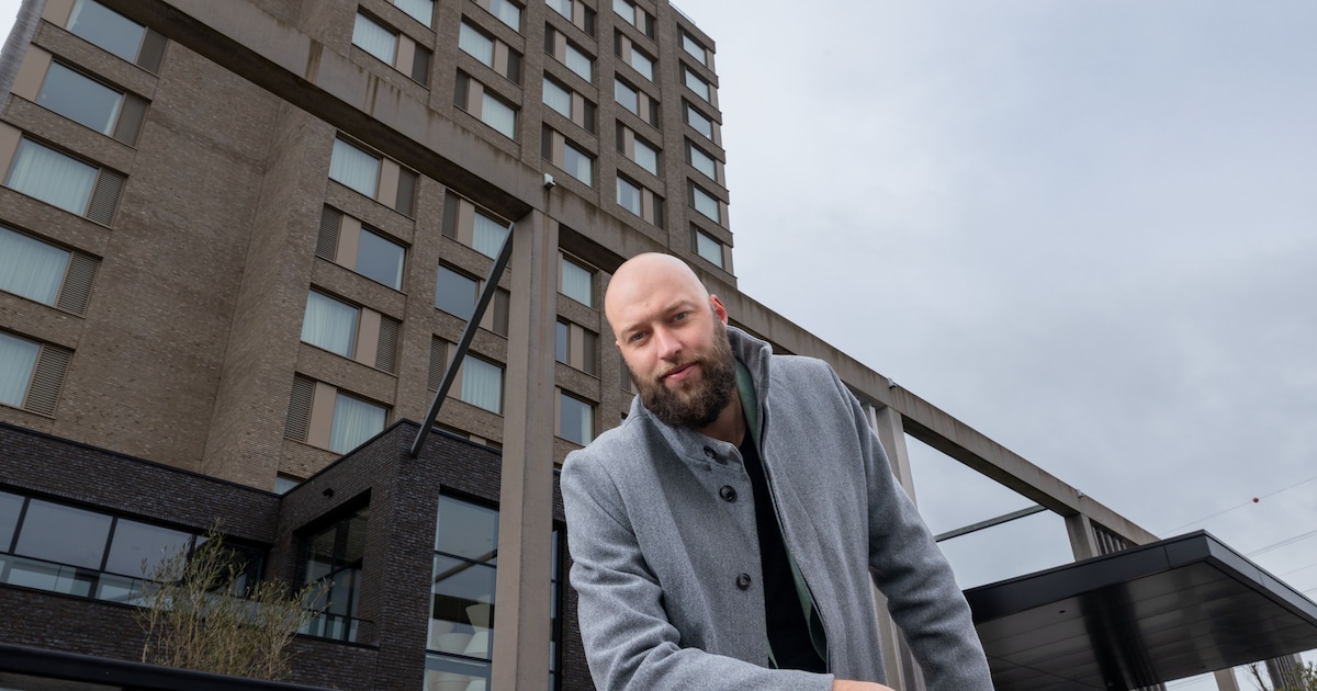 Deze vastgoedhandelaar kocht ‘per ongeluk’ een hotel in Hoofddorp: ‘Dit kan ook gebeuren als je op M