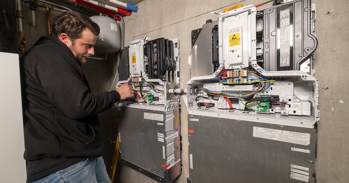 Gratis thuisbatterij voor 500 huishoudens in Zuidoost en Diemen voor onderzoek naar ontlasten van ov