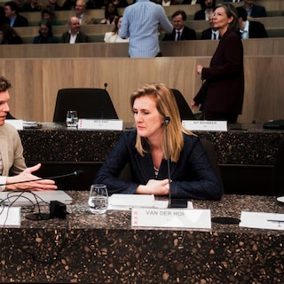 Just before East Bridge debate, Alderman Van der Horst repeats: ‘No information withheld’