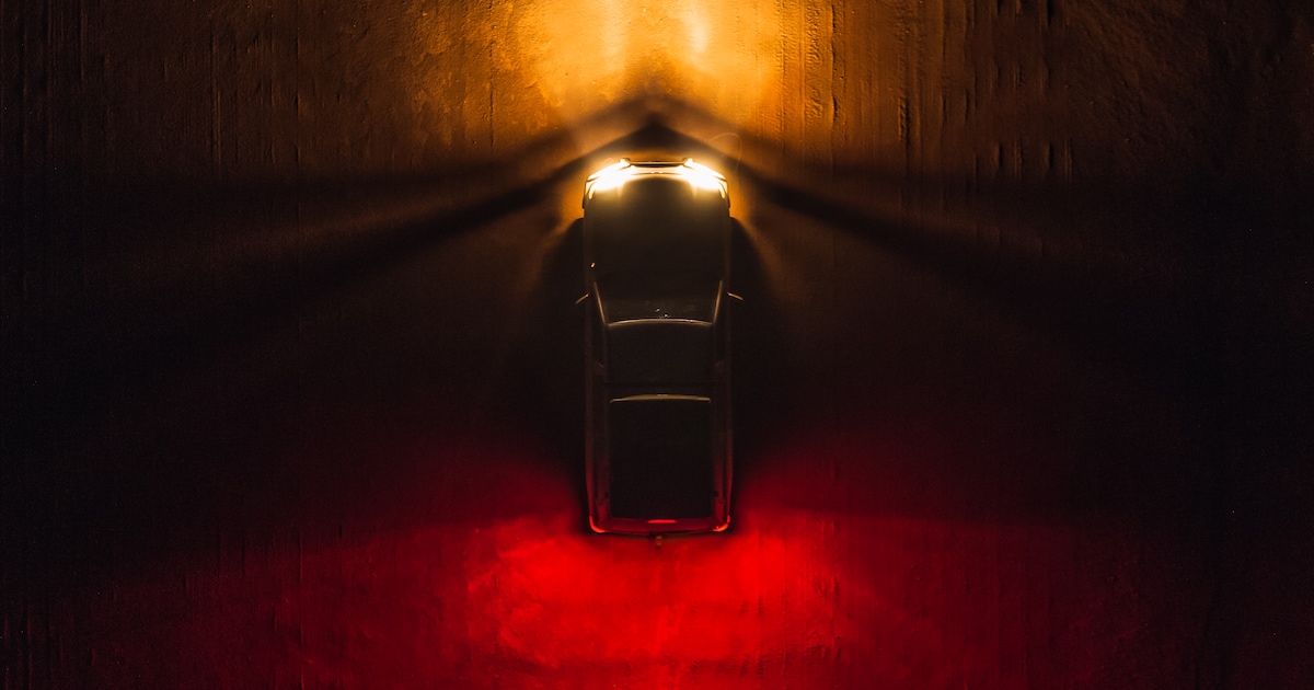 Werd een koplampengigant op Schiphol ‘voor tientallen miljoenen dollars’ leeggeroofd door twee Ameri