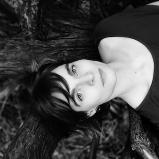 Hildur Guðnadóttir, Holland Festival associate artist, sees music as a counterweight to a world that imposes itself far too loudly