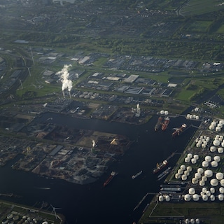 Experts on state aid for Tata: 'Amsterdam won't get a green port without those 2 billion'