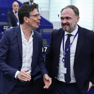 Bas Eickhout stopt in Europees Parlement, deels om ‘ongepaste relaties’