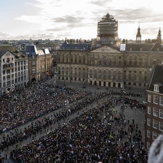 Remembrance and celebration: what you need to know about May 4 and 5 in Amsterdam
