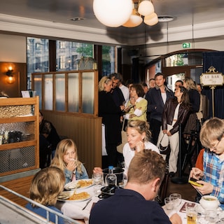 Cheap dining in Amsterdam – how is it possible in these expensive times? ‘I sell every table 3 or 4 times a night’