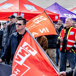 Thousands of protesters march in Amsterdam on Labor Day