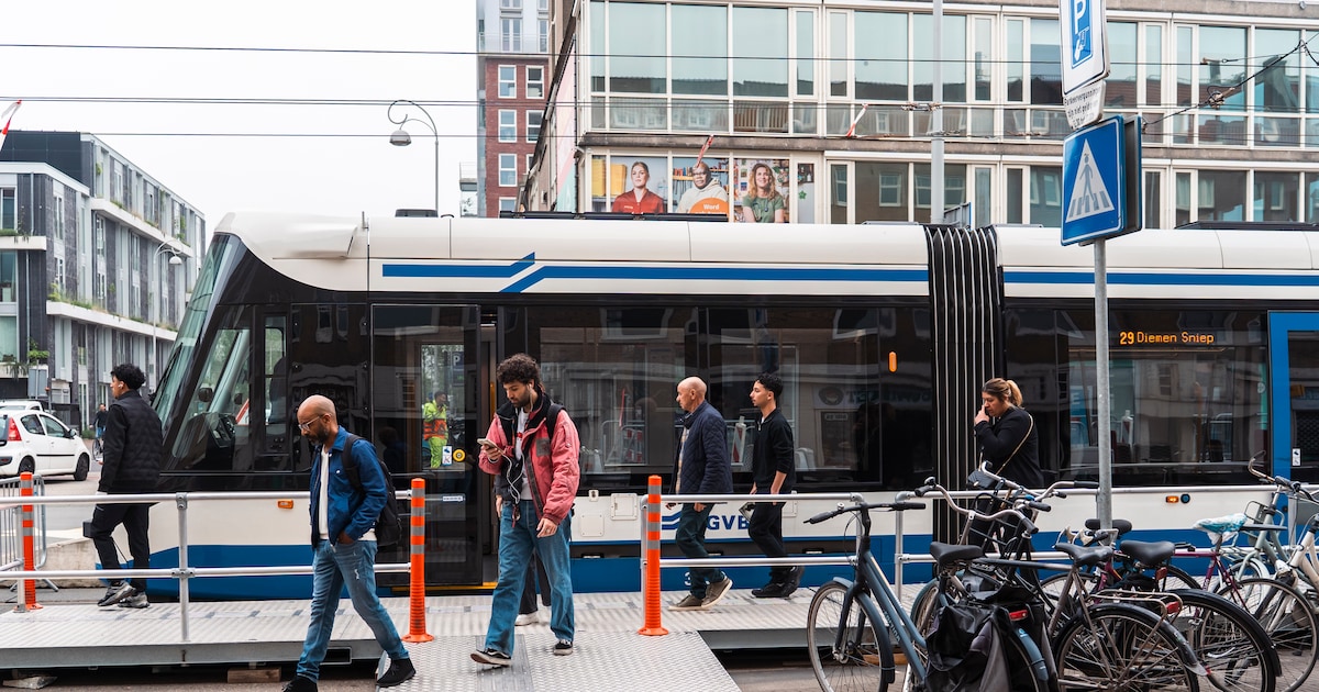 Amsterdam parties want to bar Spanish company from new tram tender over activities in occupied Pales