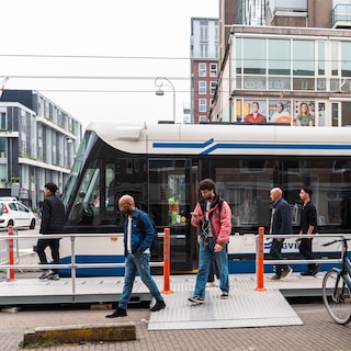 From Diemen to central Amsterdam or vice versa? Public transport is nearly impossible