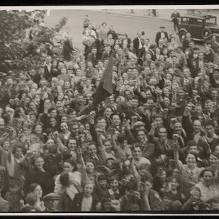 NSB members were better off entering this notorious Amsterdam neighborhood only in groups of at least three before the war