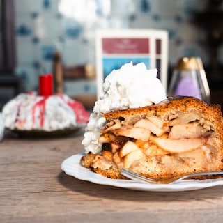 Is €7.50 for a slice of apple pie acceptable in Amsterdam? ‘Outrageous, I say as a guest, but as a business owner I understand it’