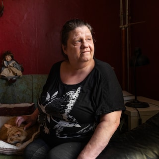Roos (61) forced to quit volunteering due to poor health: 'I made forty meals a day'
