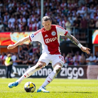 Jordi Cruijff targets the league title, but is he good enough to transform Ajax in a short time?
