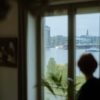 Opinion: ‘The fact that people keep their distance and don’t immediately invite you in is likely not unique to Groet’