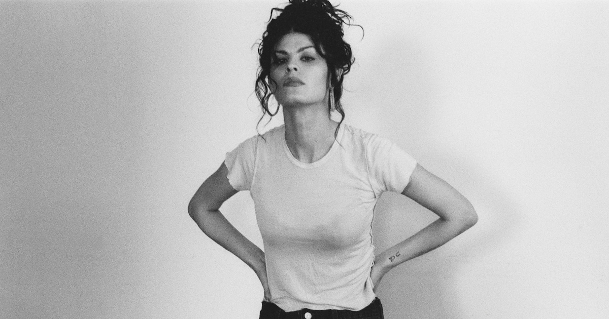 Recensie: Diavola is een sterke plaat waarop de songs worden bevolkt door duivels en engelen
